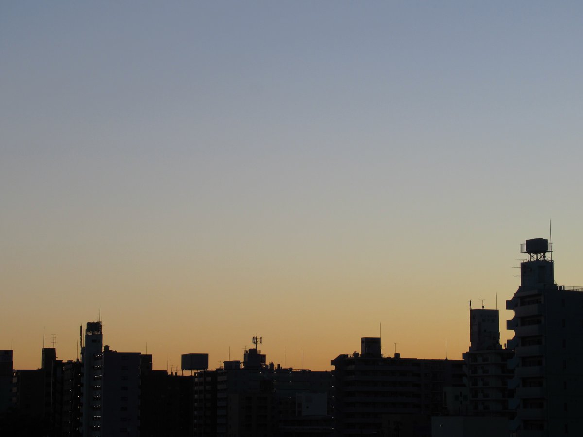 夜明けの横浜2
