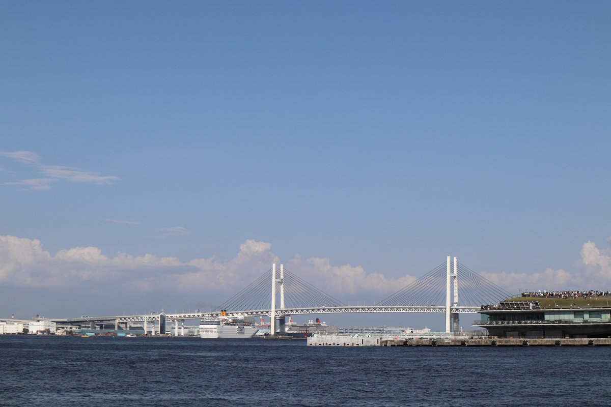 Yokohama Bay Bridge・panoramic view