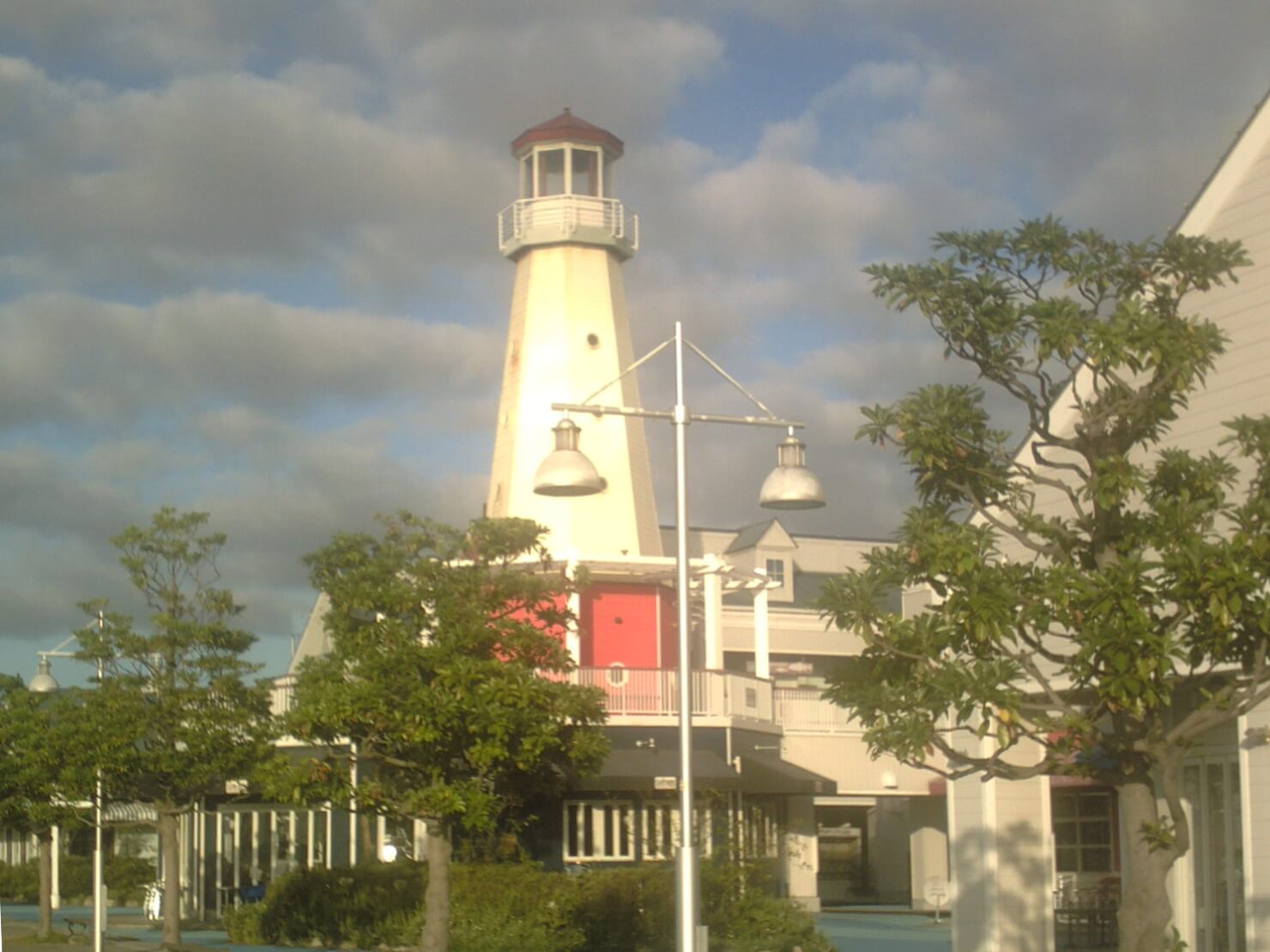 横浜ベイサイドマリーナ・灯台